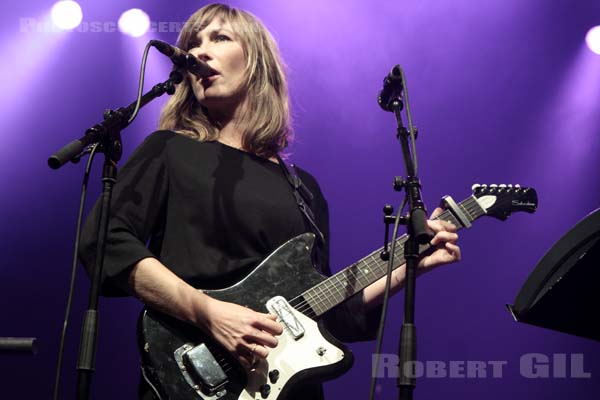 MINA TINDLE - 2014-10-15 - PARIS - La Cigale - 